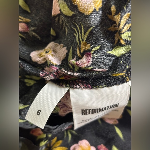 Reformation Black Floral Skirt Pink Hibiscus with Slit - Picture 4 of 8